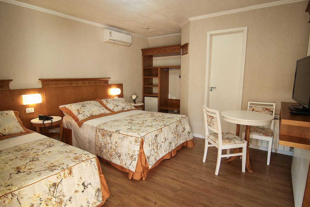 Life Hotel Infinity Gramado Ruang foto