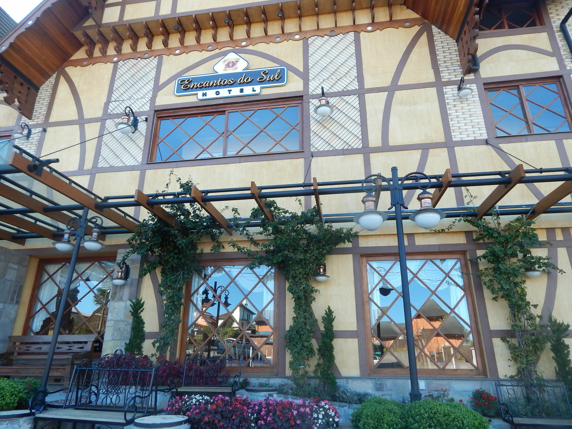 Life Hotel Infinity Gramado Bagian luar foto