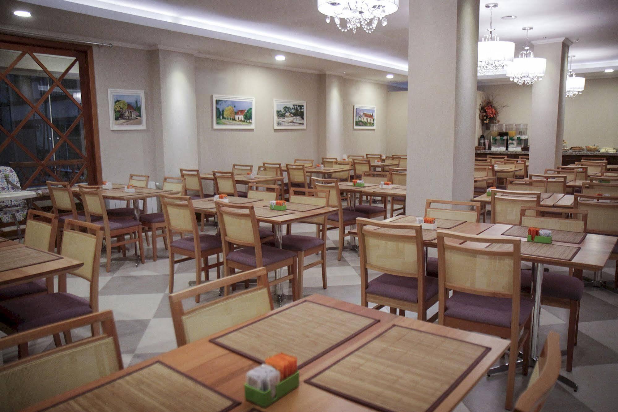 Life Hotel Infinity Gramado Bagian luar foto